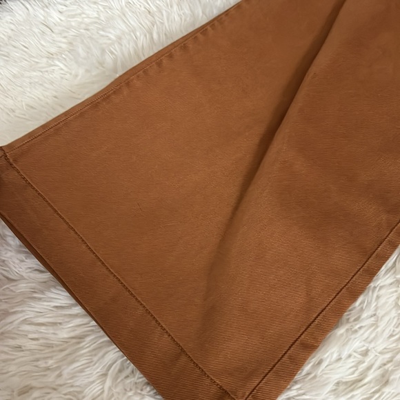 Stretchy waist orange pants! Super comfy cropped - Picture 2 of 3